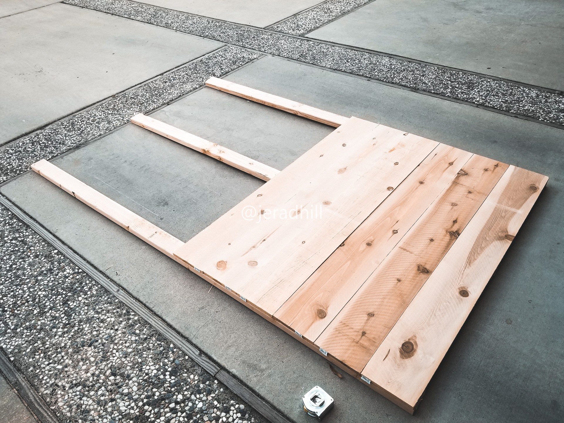 DIY-Shiplap-Photo-Wall-4